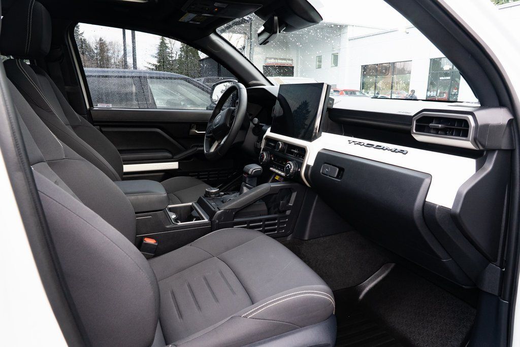 2024 Toyota Tacoma Hybrid TRD Off Road Milwaukie OR