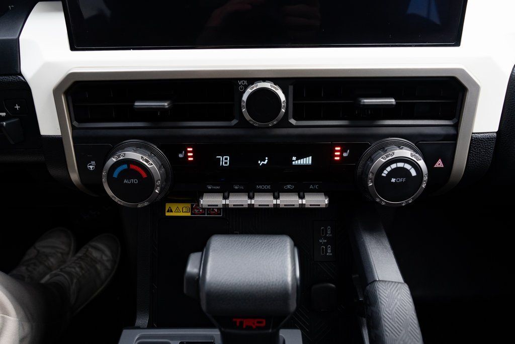 2024 Toyota Tacoma Hybrid TRD Off Road Milwaukie OR