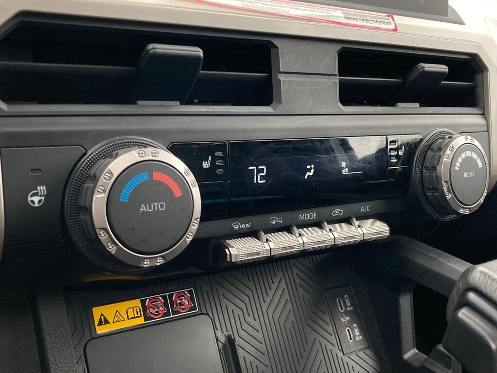 2024 Toyota Tacoma Hybrid TRD Sport San Antonio TX