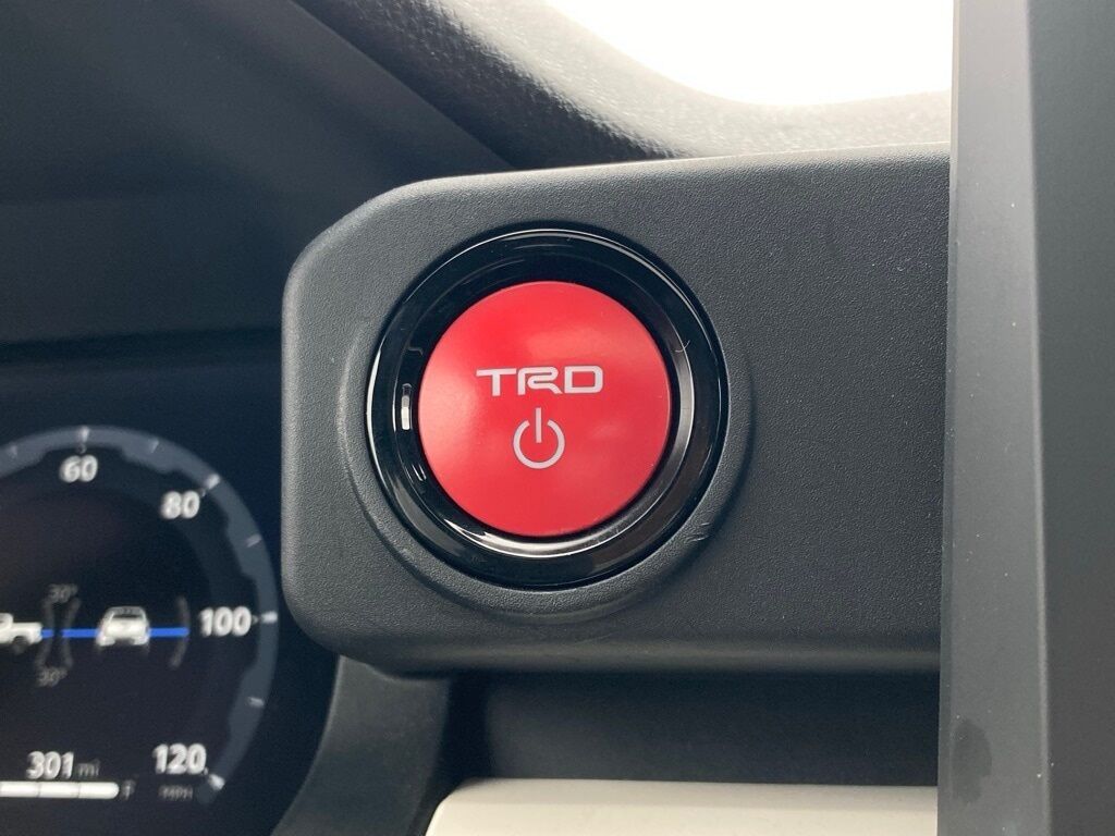 2024 Toyota Tacoma Hybrid TRD Sport San Antonio TX