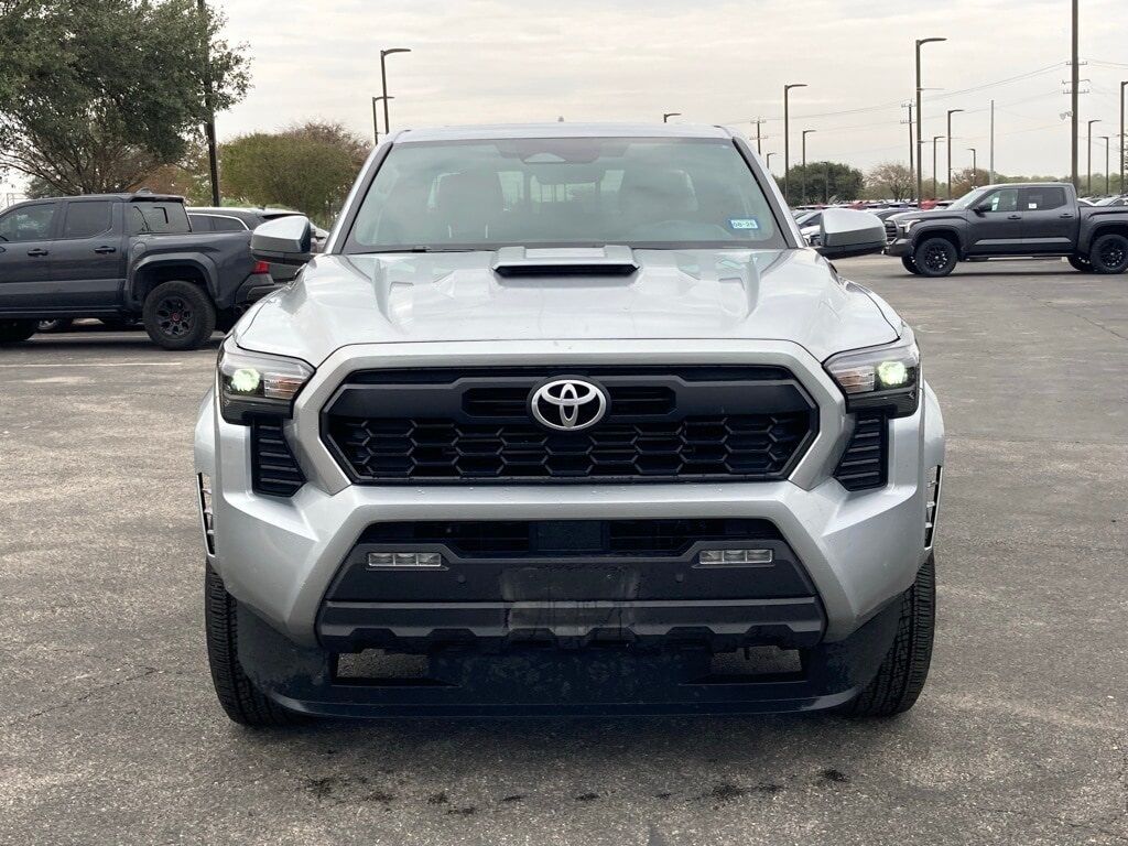 2024 Toyota Tacoma Hybrid TRD Sport San Antonio TX