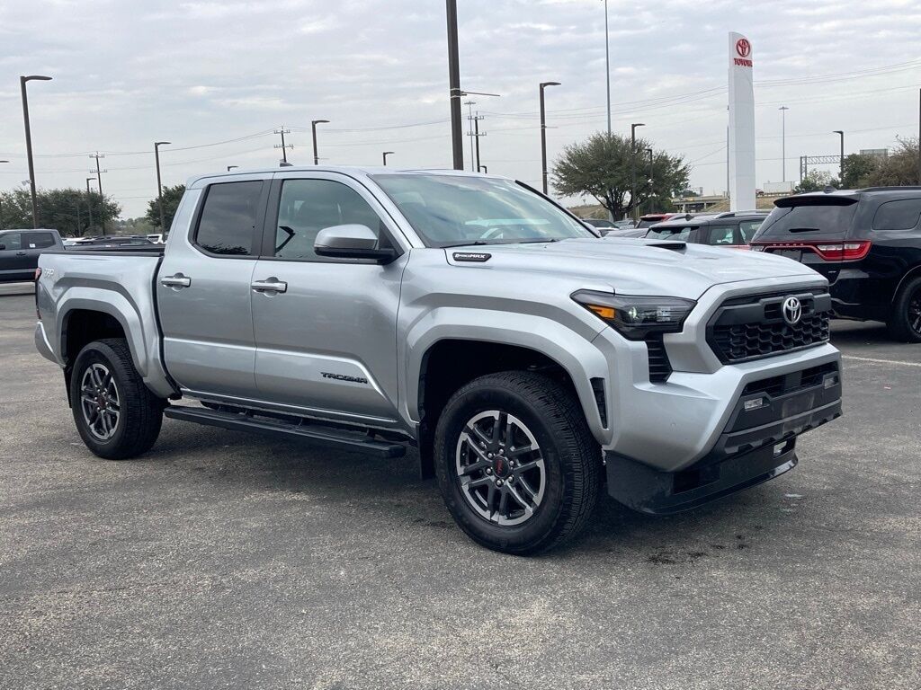 2024 Toyota Tacoma Hybrid TRD Sport San Antonio TX