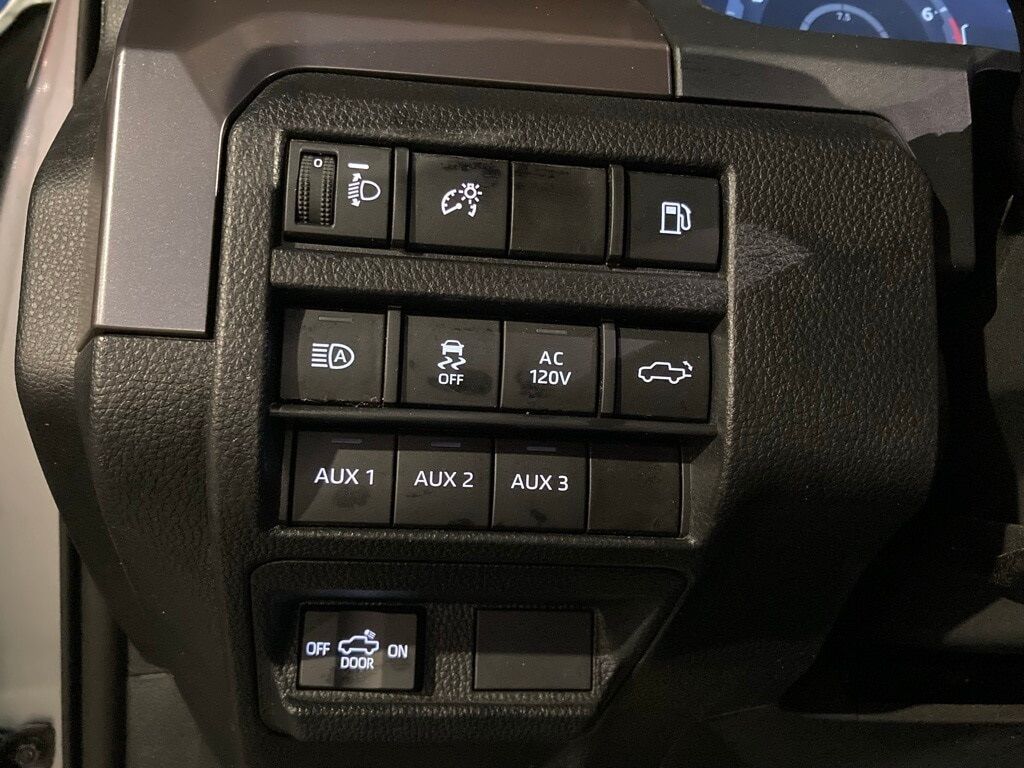 2024 Toyota Tacoma Hybrid TRD Sport San Antonio TX
