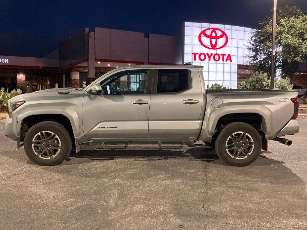 2024 Toyota Tacoma Hybrid TRD Sport San Antonio TX