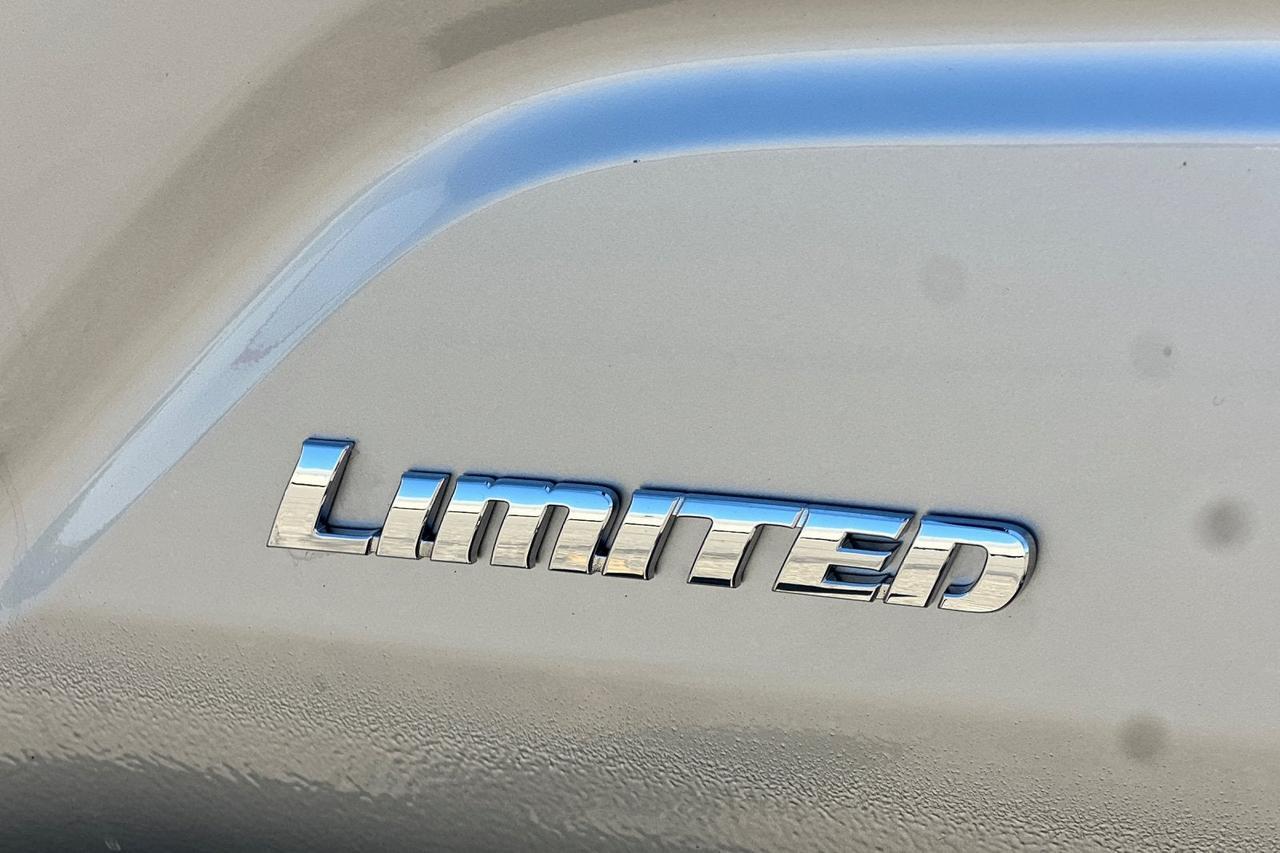 2024 Toyota Tacoma Limited Hybrid Roseville CA