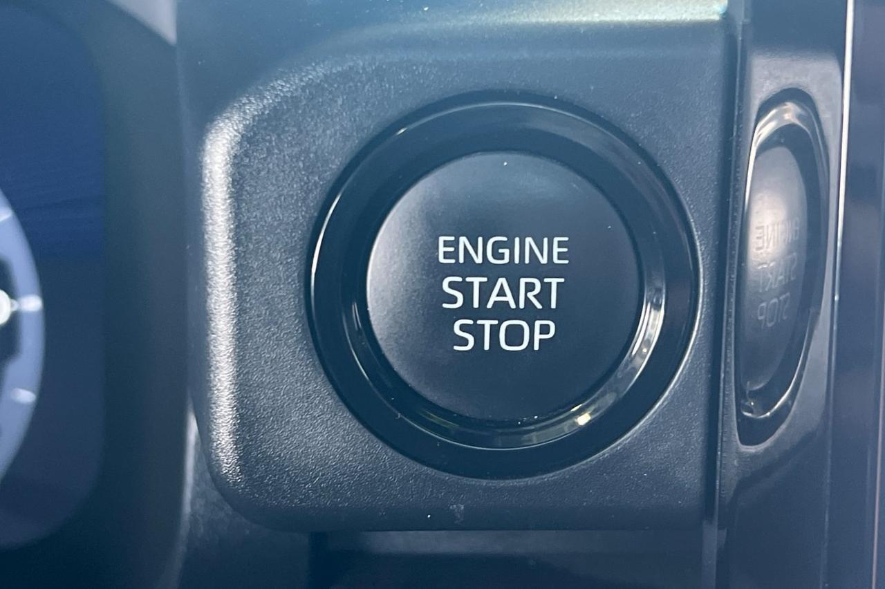 2024 Toyota Tacoma Limited Ontario OR