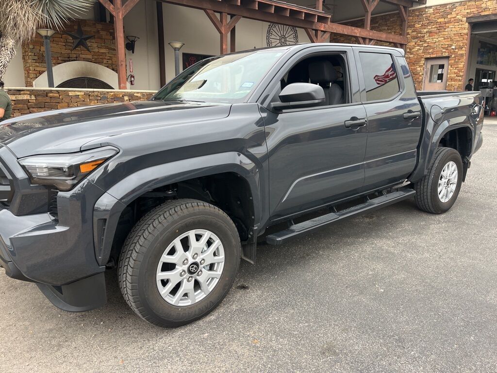 2024 Toyota Tacoma SR