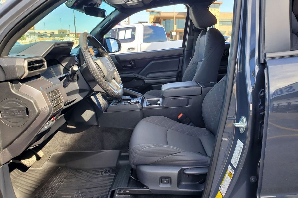 2024 Toyota Tacoma SR5 Hondo TX