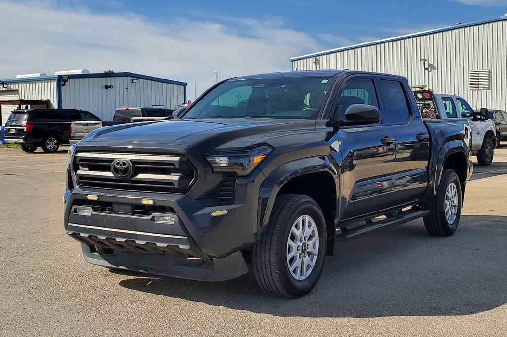 2024 Toyota Tacoma SR5 Hondo TX