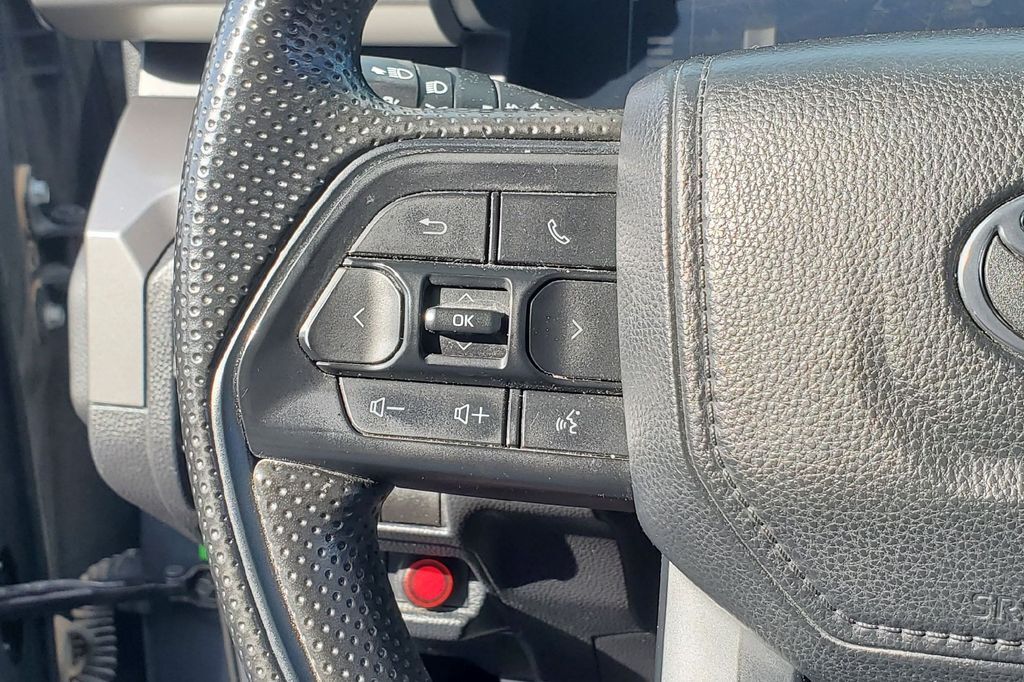 2024 Toyota Tacoma SR5 Hondo TX