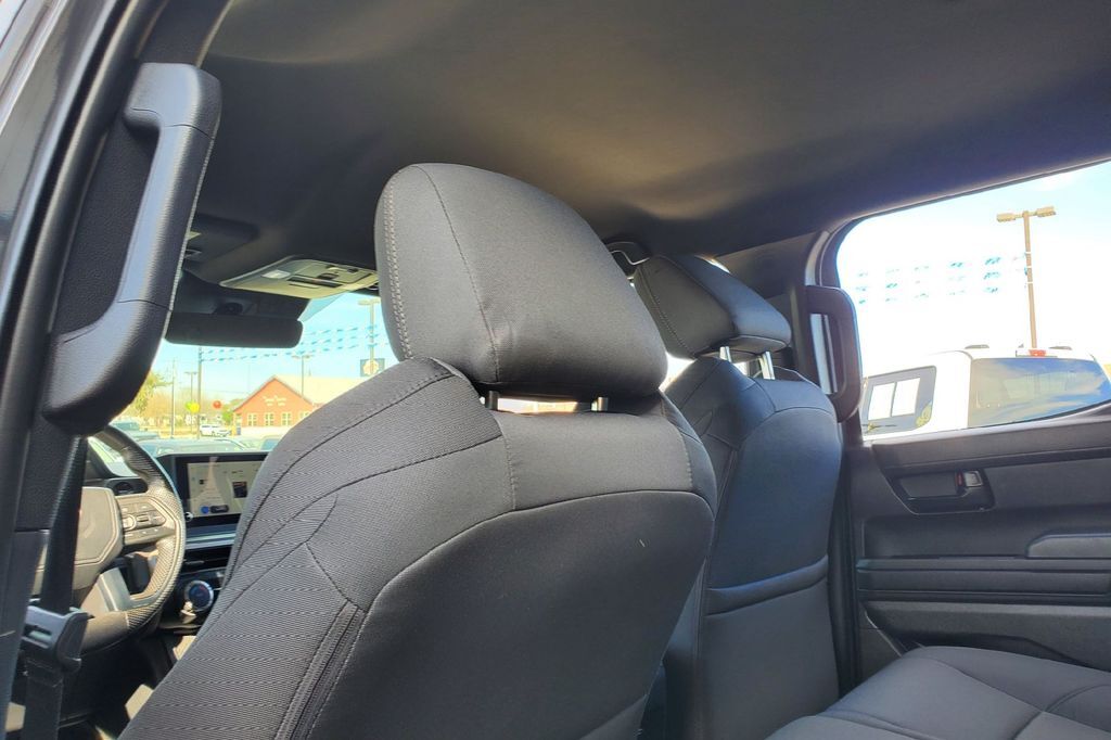 2024 Toyota Tacoma SR5 Hondo TX