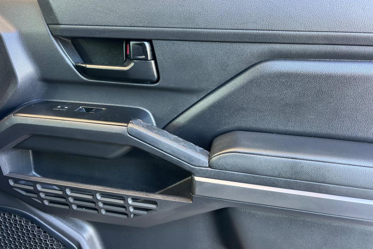2024 Toyota Tacoma SR5 Roseville CA