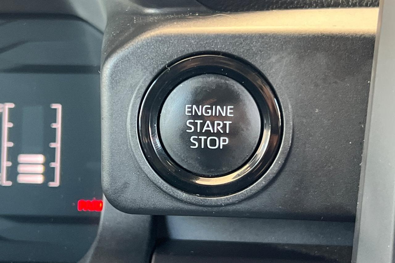 2024 Toyota Tacoma SR5 Roseville CA