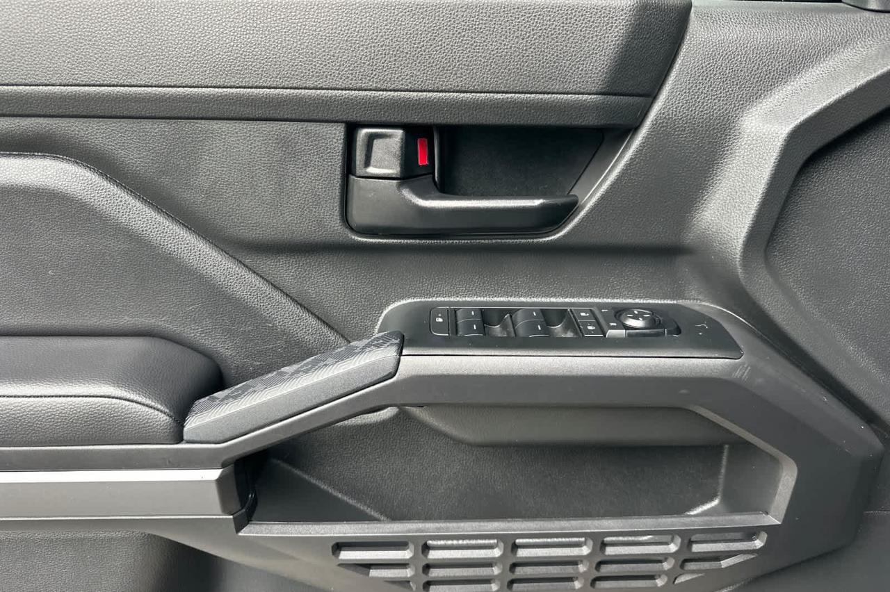 2024 Toyota Tacoma SR5 Roseville CA