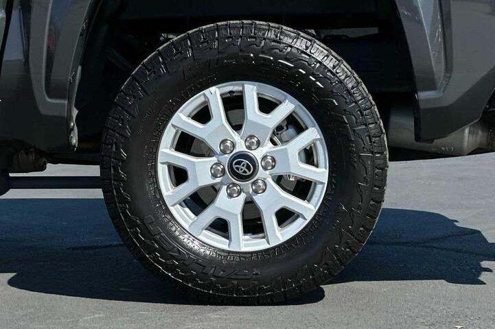 2024 Toyota Tacoma SR5 Roseville CA