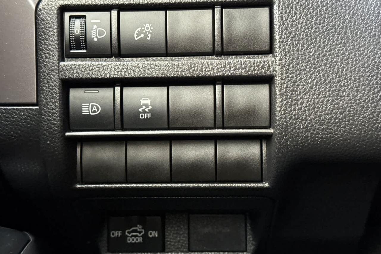 2024 Toyota Tacoma SR5 Roseville CA