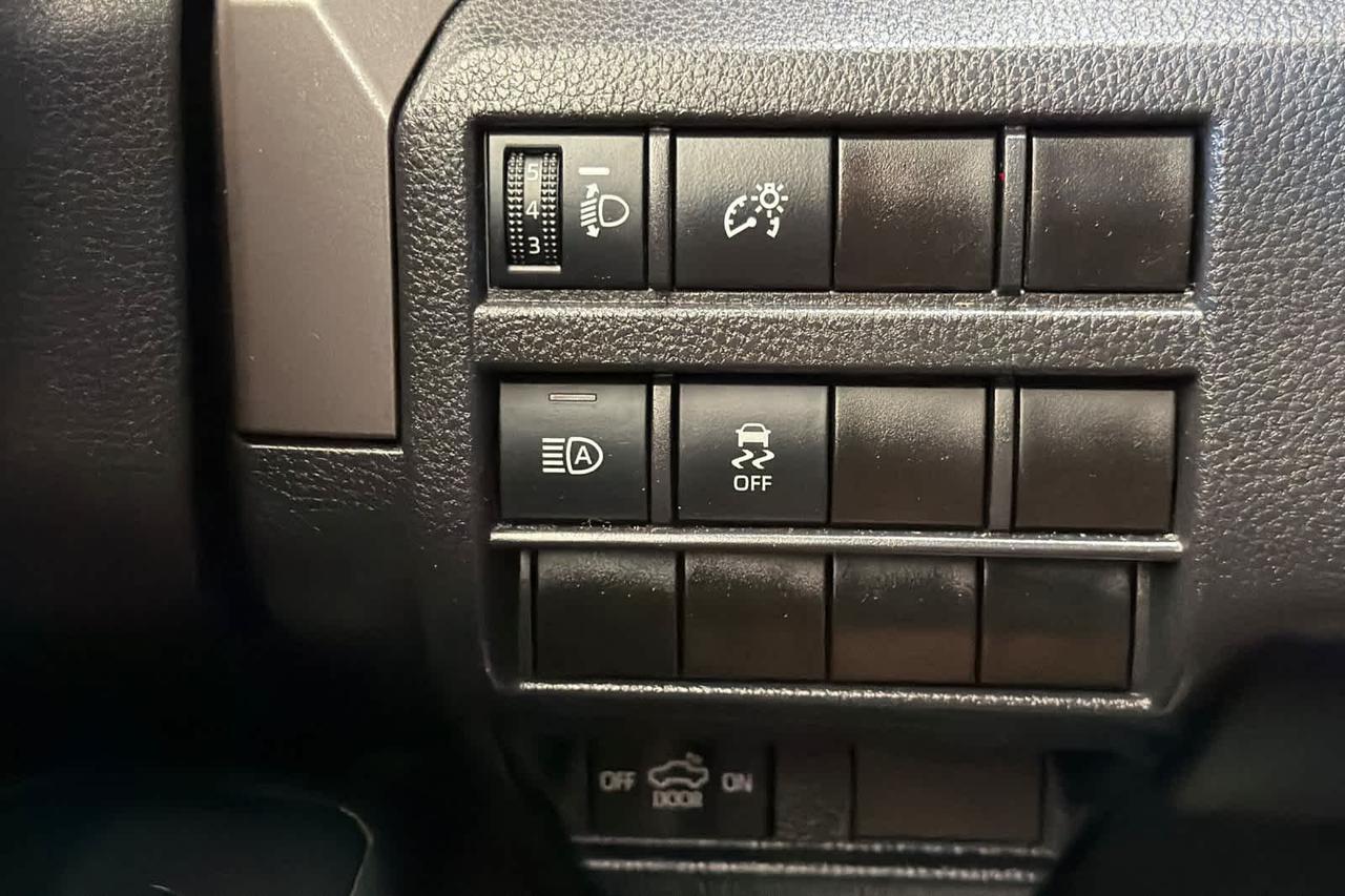 2024 Toyota Tacoma SR5 Roseville CA