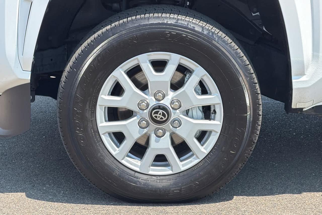 2024 Toyota Tacoma SR5 Roseville CA