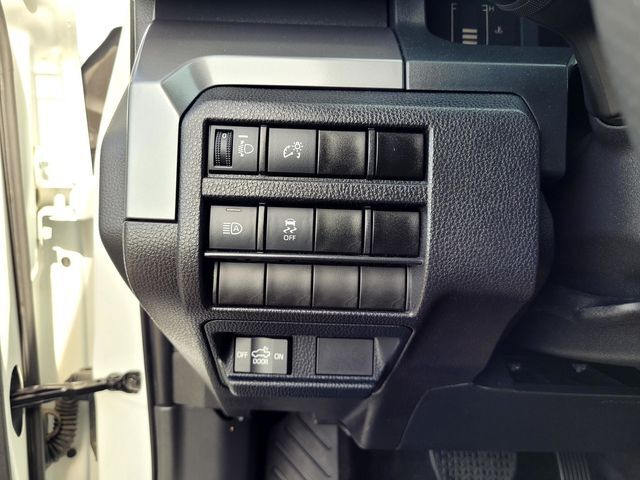 2024 Toyota Tacoma SR5 Roseville CA