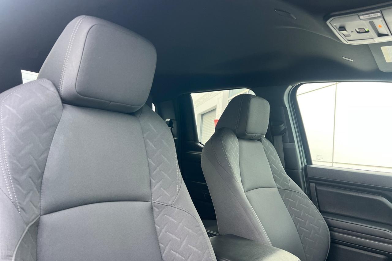 2024 Toyota Tacoma SR5 Ontario OR