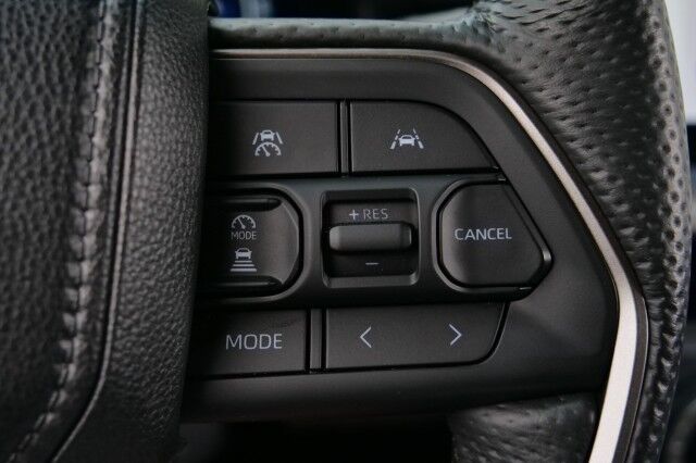 2024 Toyota Tacoma TRD Off Road 4X4 / Premium Package / Leather Seats! High Point NC