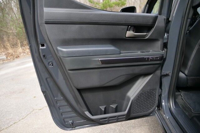 2024 Toyota Tacoma TRD Off Road 4X4 / Premium Package / Leather Seats! High Point NC