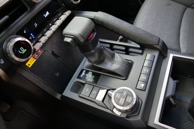 2024 Toyota Tacoma TRD Off Road 4X4 / Premium Package / Leather Seats! High Point NC