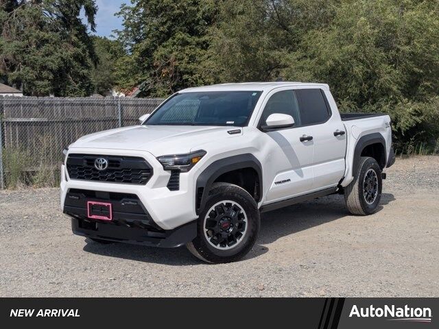 2024 Toyota Tacoma TRD Off Road Hybrid