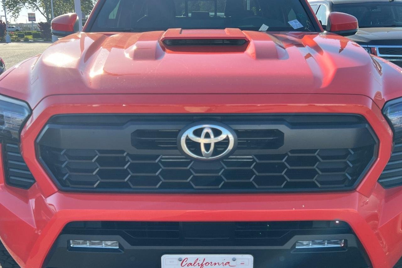 2024 Toyota Tacoma TRD Sport Roseville CA