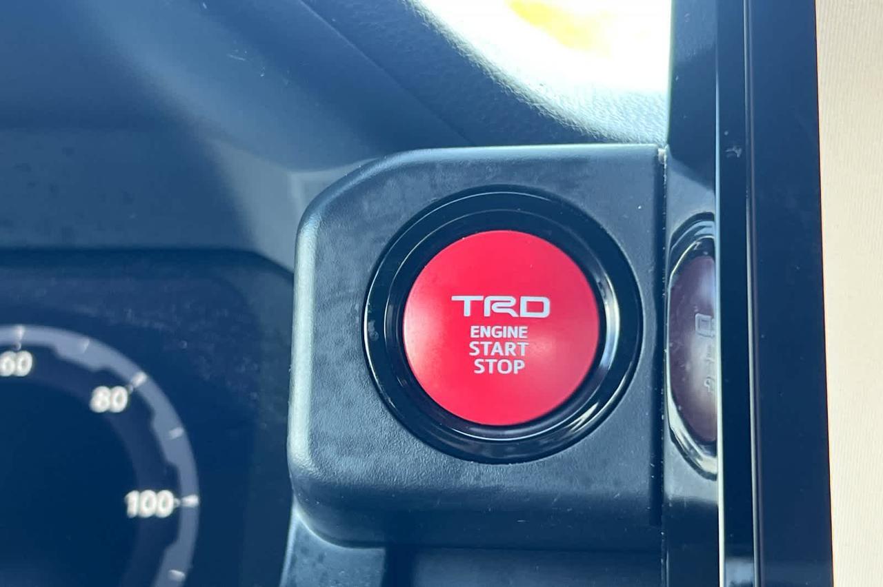 2024 Toyota Tacoma TRD Sport Roseville CA