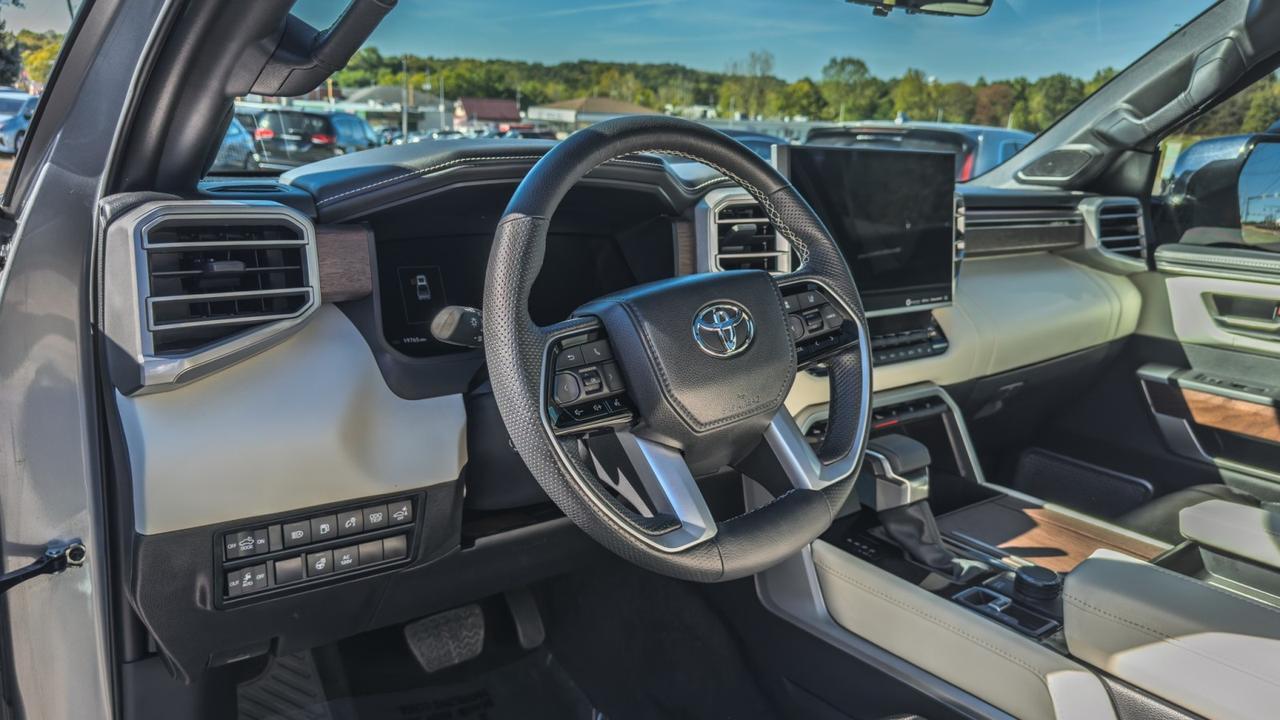 2024 Toyota Tundra 4WD Capstone Hybrid Tallmadge OH