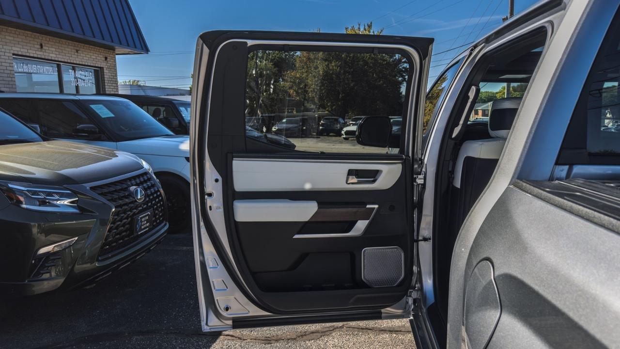 2024 Toyota Tundra 4WD Capstone Hybrid Tallmadge OH