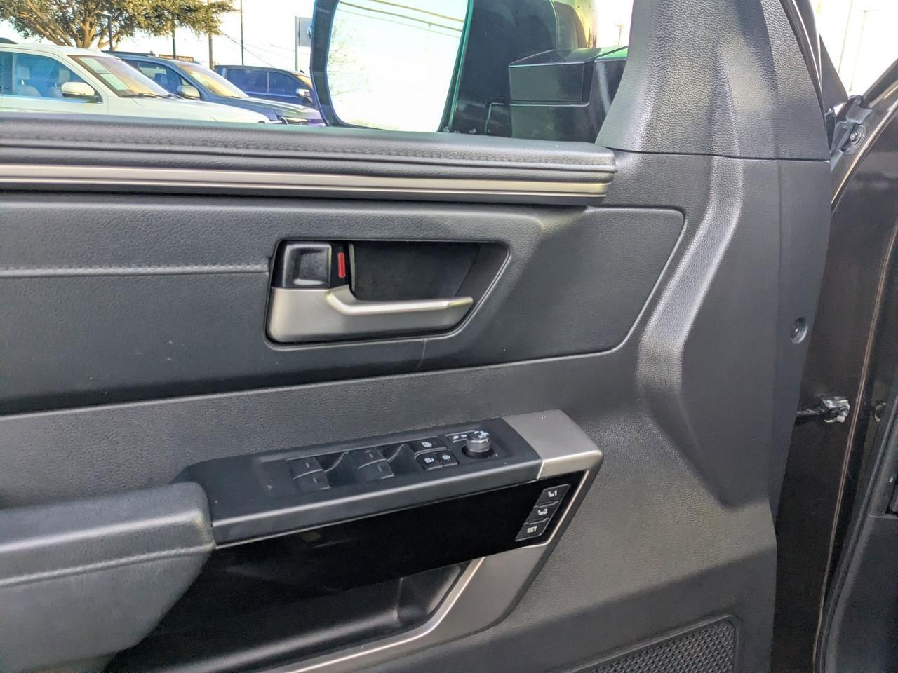 2024 Toyota Tundra 4WD Limited Hybrid San Antonio TX