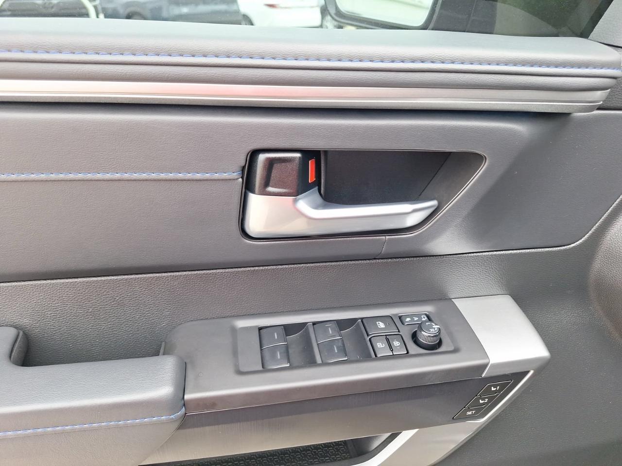 2024 Toyota Tundra 4WD Platinum Hybrid Hurst TX