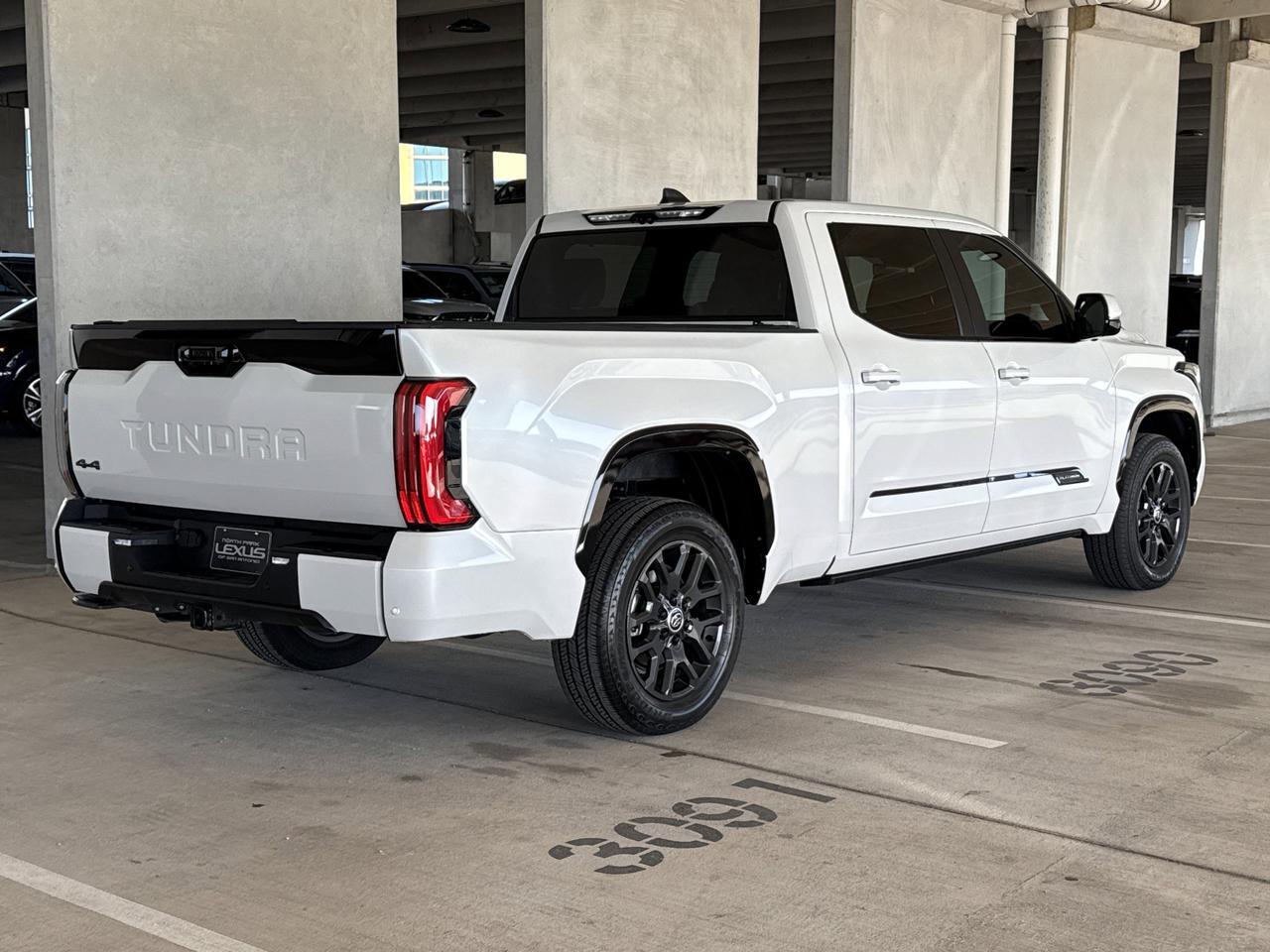 2024 Toyota Tundra 4WD Platinum Hybrid San Antonio TX