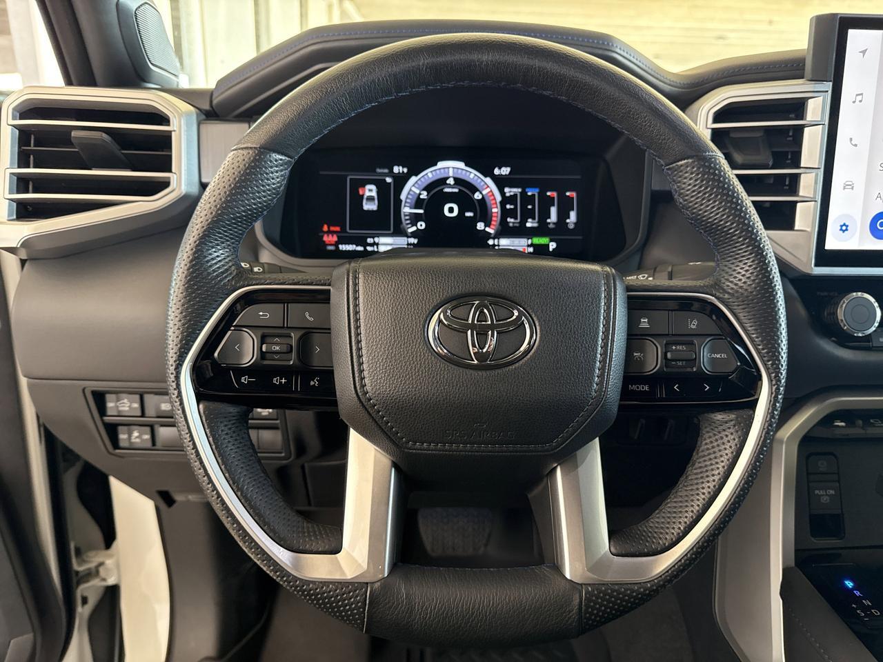 2024 Toyota Tundra 4WD Platinum Hybrid San Antonio TX