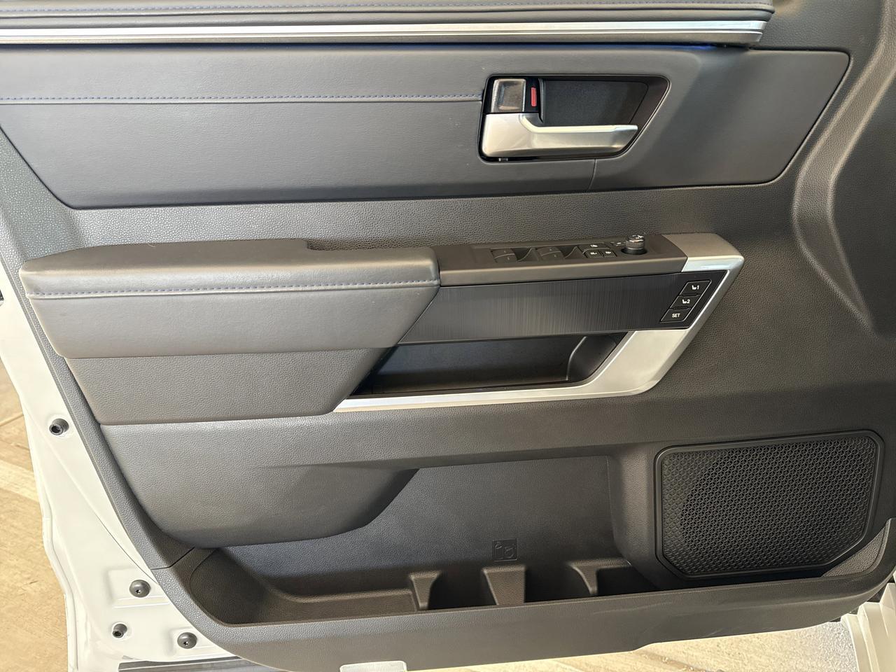 2024 Toyota Tundra 4WD Platinum Hybrid San Antonio TX