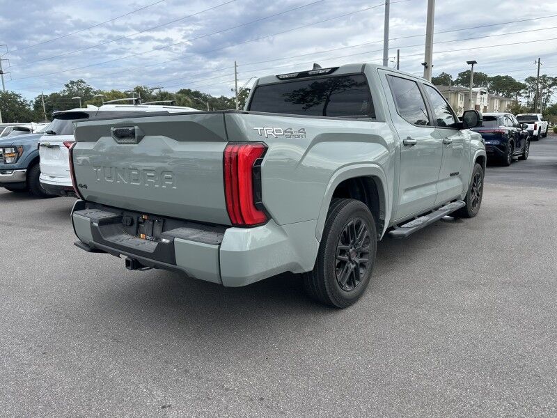 2024 Toyota Tundra 4WD SR5