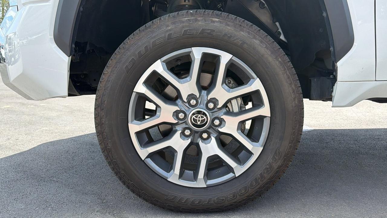 2024 Toyota Tundra 4WD SR5 New Braunfels TX