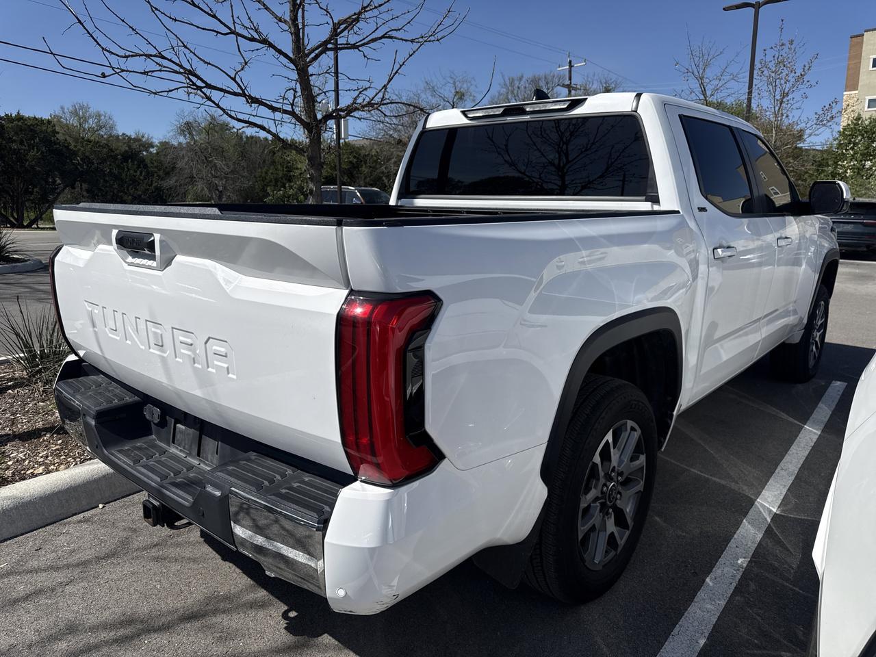2024 Toyota Tundra 4WD SR5