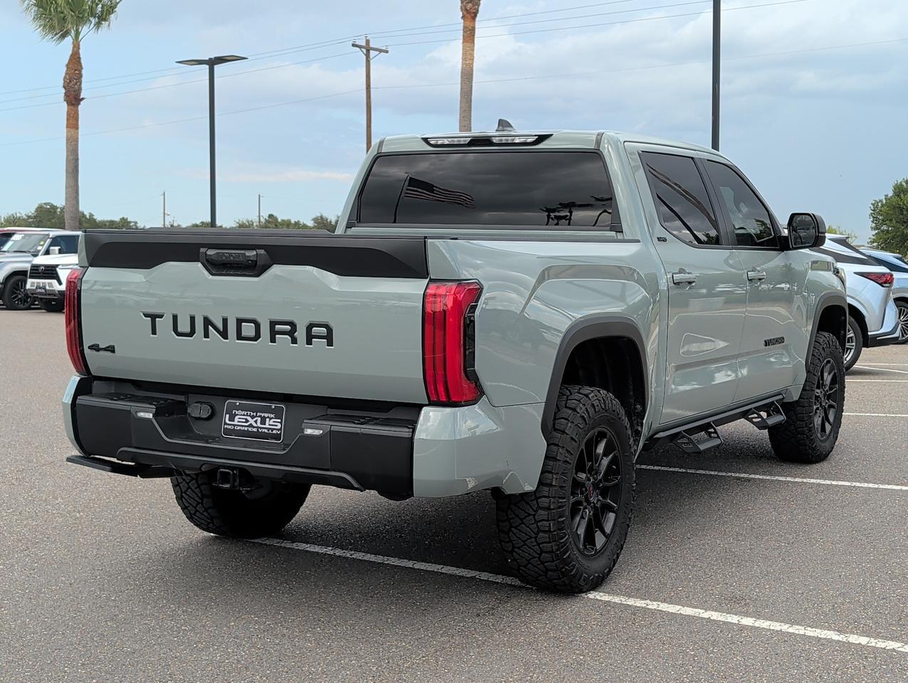 2024 Toyota Tundra 4WD SR5