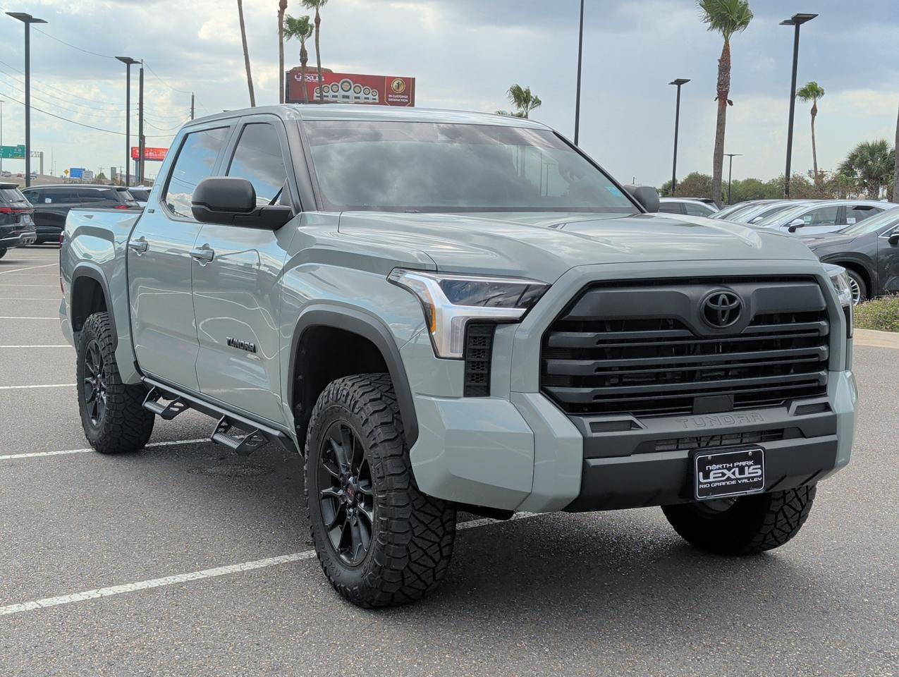 2024 Toyota Tundra 4WD SR5