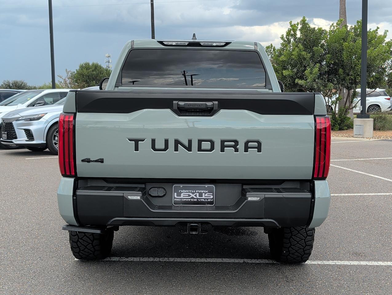 2024 Toyota Tundra 4WD SR5