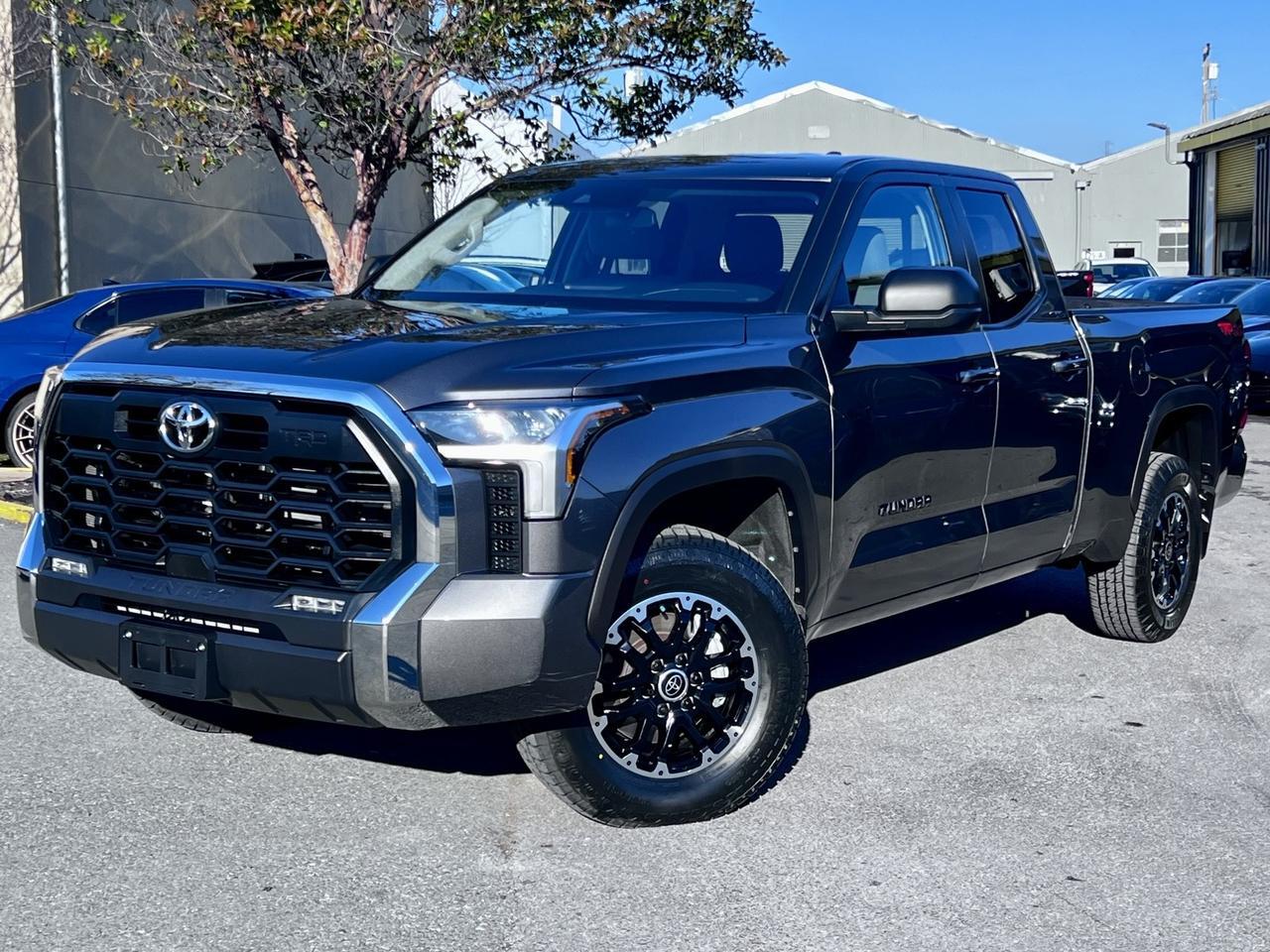 2024 Toyota Tundra 4WD SR5
