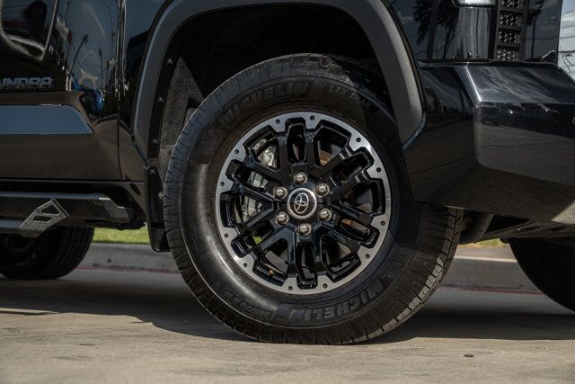 2024 Toyota Tundra 4WD SR5 TRD Off-Road Premium Pkg  Selma TX