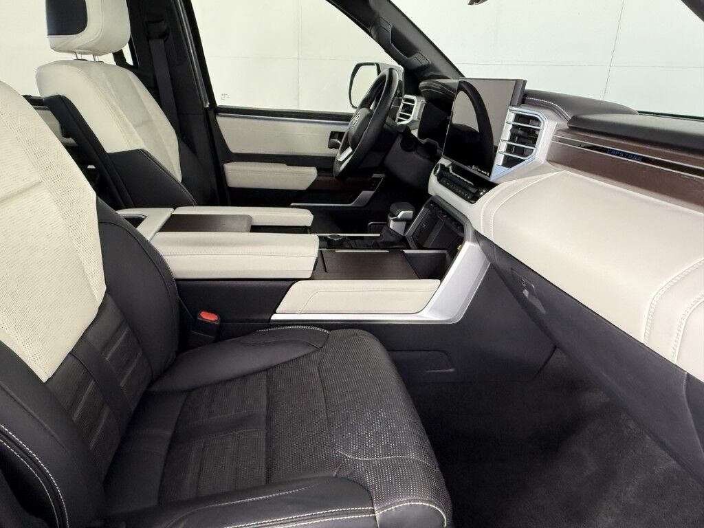 2024 Toyota Tundra Capstone Hybrid CrewMax 4x4 Maumee OH