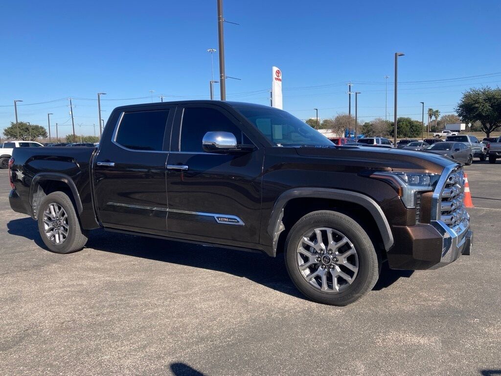 2024 Toyota Tundra Hybrid 1794 Edition