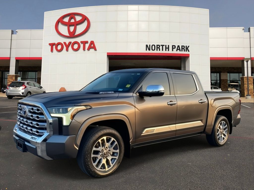 2024 Toyota Tundra Hybrid 1794 Edition