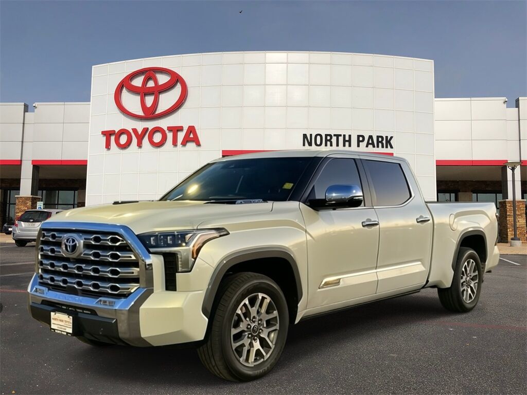 2024 Toyota Tundra Hybrid 1794 Edition