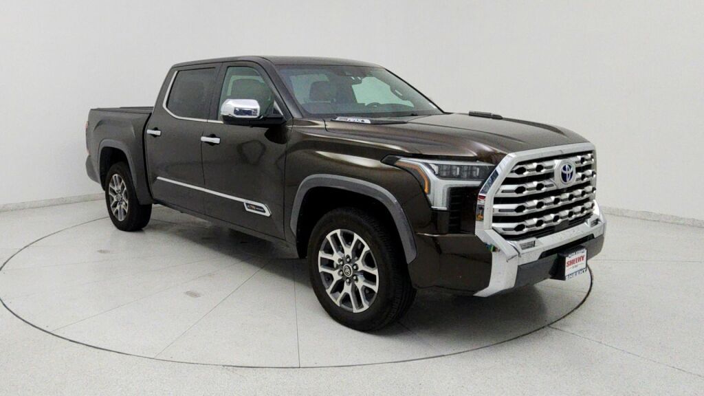 2024 Toyota Tundra Hybrid 1794 Edition